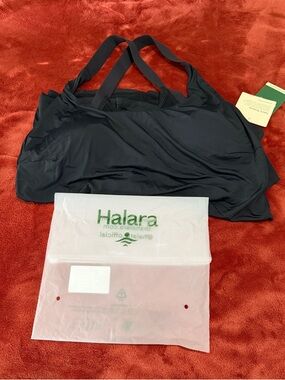 HALARA Black Strappy Cross-Back Sports Bra